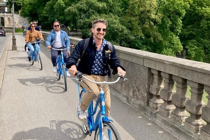 3-hour Copenhagen City Highlights Bike Tour