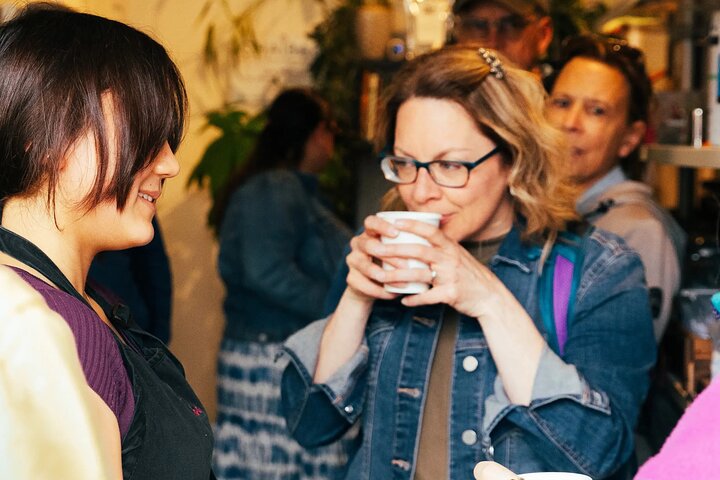 Kelowna: #1 Rated Walking Food Tour with 7 Tastings and 4 Drinks