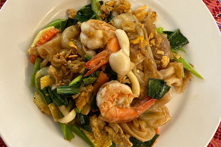 Thai Cooking Class in Khao Lak by Amazon Prime Series Chef