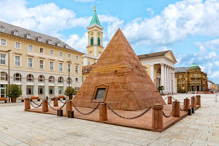 Self-guided scavenger hunt and city game in Karlsruhe