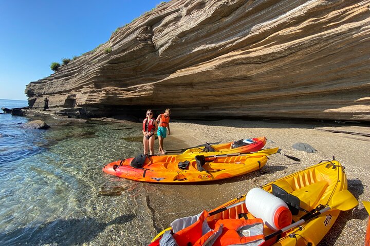 Guided sea kayak trip in Cap d’Agde
