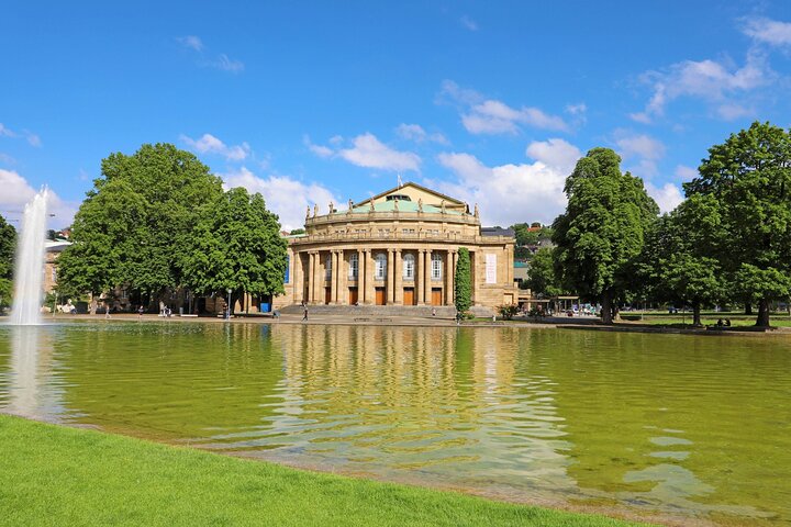 Self-guided scavenger hunt and city game in Stuttgart