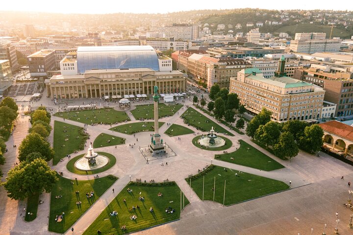 Self-guided scavenger hunt and city game in Stuttgart
