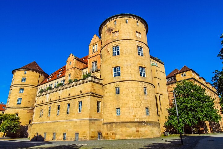 Self-guided scavenger hunt and city game in Stuttgart