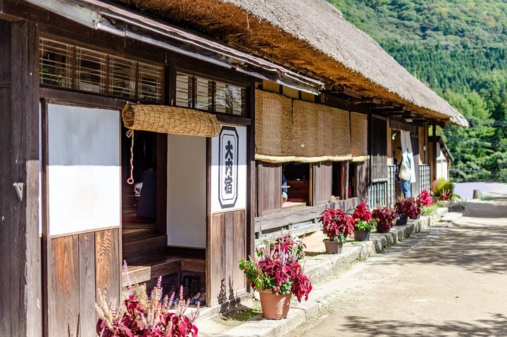 Ouchi-juku Customized Private Tour with Licensed Guide