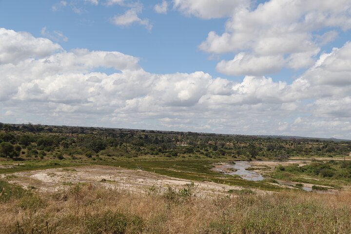 4 Days Group Camping Safari