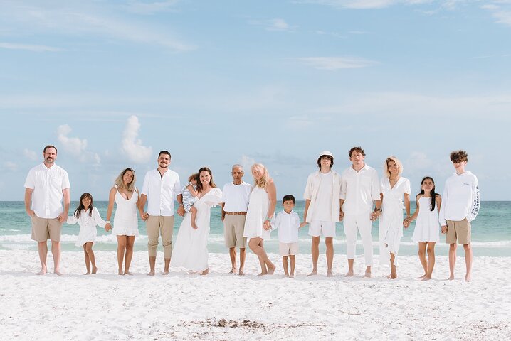 Private Vacation Photoshoot with Photographer in Isle of Palms