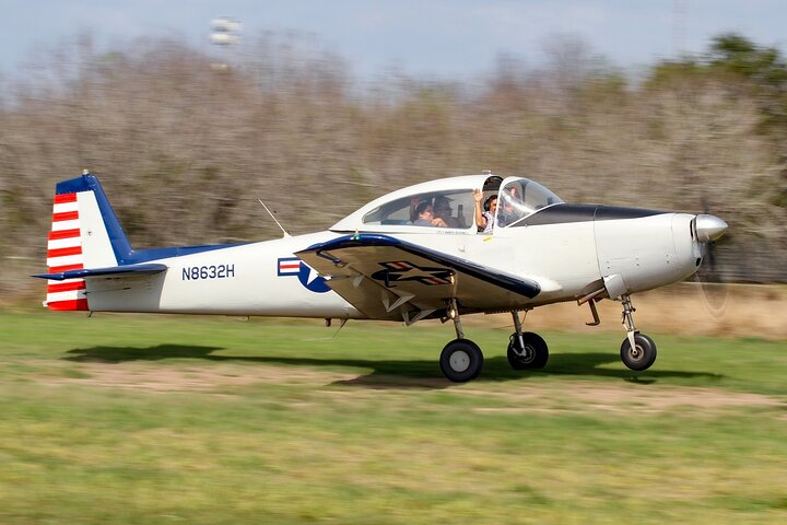 Private Scenic Tour of South Texas in a Historic Airplane