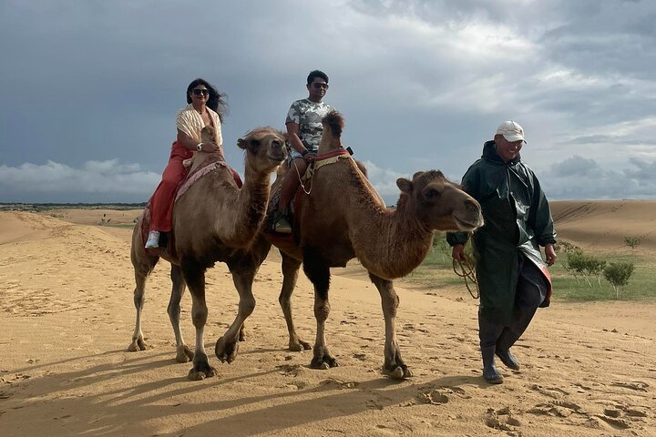 Semi Gobi / Kharkorum overnight trip (nomadic family stay)
