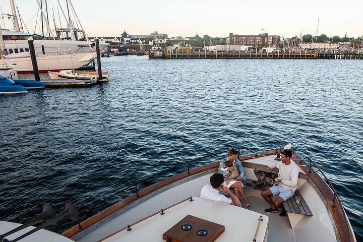 Afternoon Grand Tour | Gansett Cruises in Newport, RI