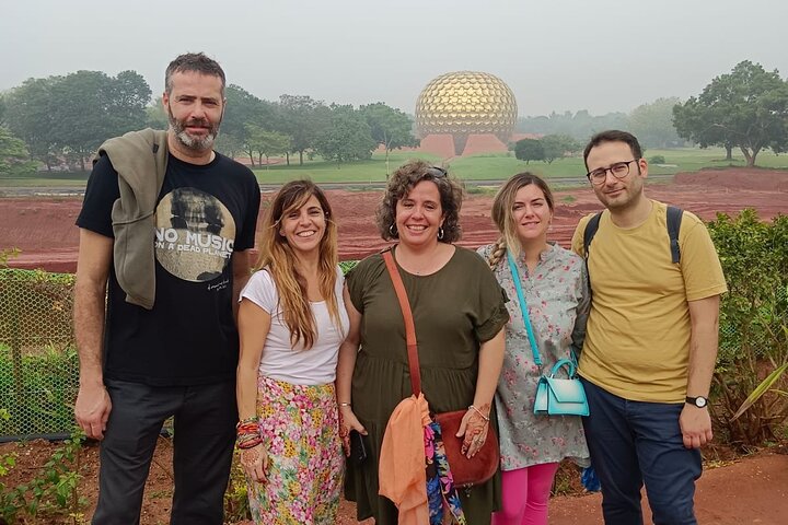 Full Day Guided Tour of Pondicherry with lunch and hotel pickup