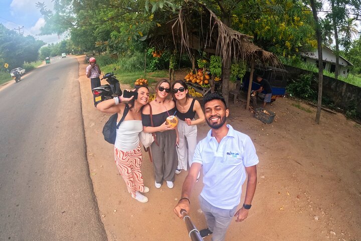 Private City Day Tour in Anuradhapura