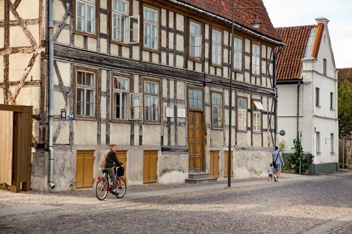 Small Group Day Trip From Riga To Kuldiga