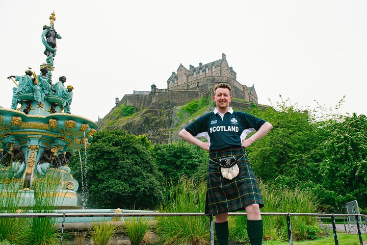 Edinburgh Castle Tickets and Tour - Local Expert Guide In a Kilt
