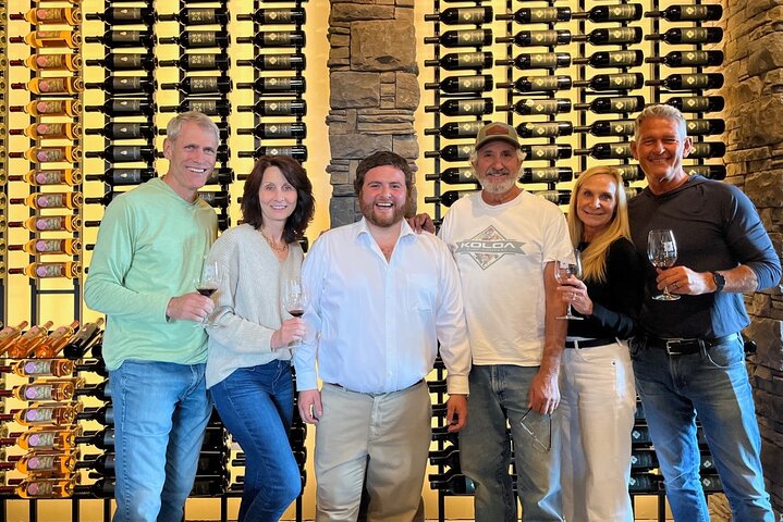 Silvara Cellars Hillside Wine Tasting Experience with a Sommelier