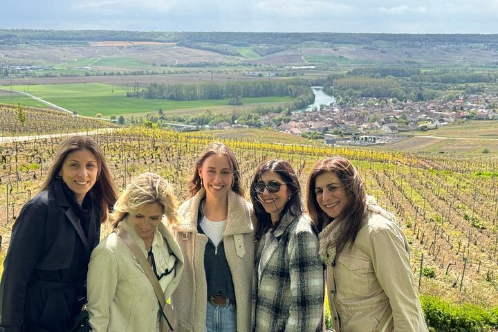 From Reims: Champagne Small-Group tour with tastings & Lunch
