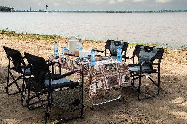From Zanzibar : Private Full-Day Safari Selous with Flights