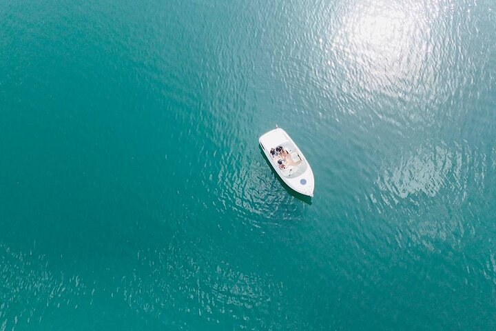 2H, 3H, 4 Hours Private Boat Tour in Lake Como Luxury Experience