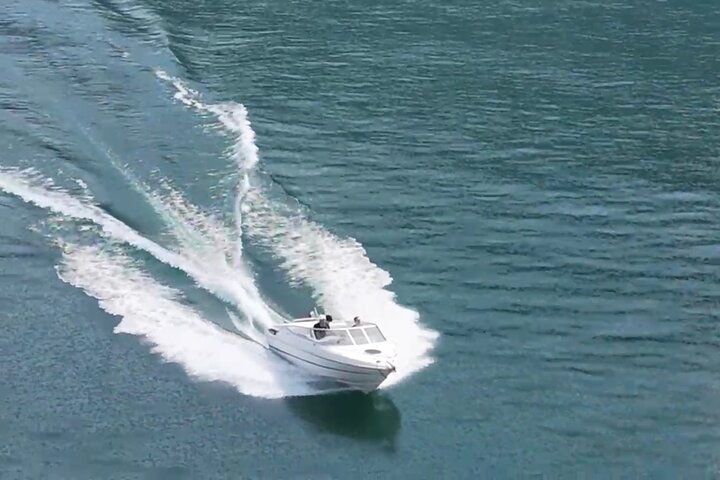 2H, 3H, 4 Hours Private Boat Tour in Lake Como Luxury Experience