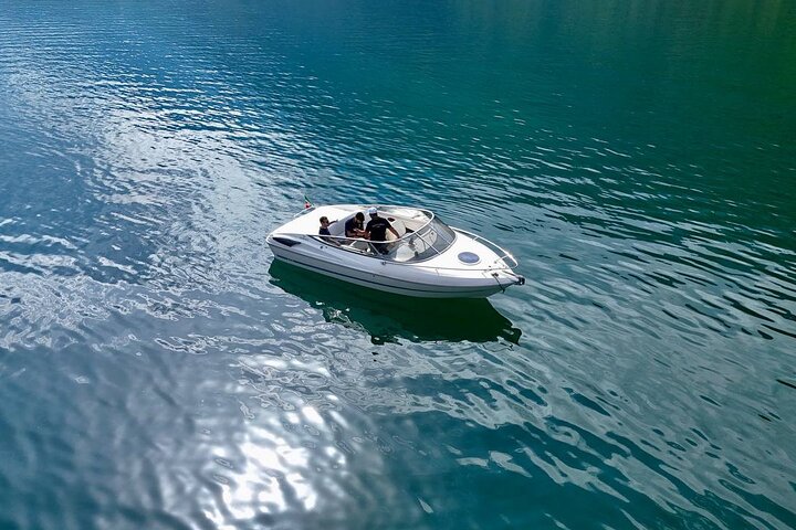 2H, 3H, 4 Hours Private Boat Tour in Lake Como Luxury Experience