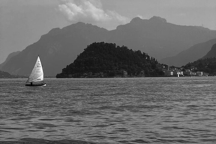 2H, 3H, 4 Hours Private Boat Tour in Lake Como Luxury Experience