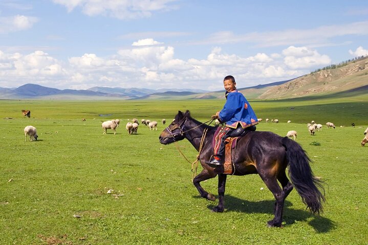Horseback Riding Tour to Turtle Rock & Aryabal