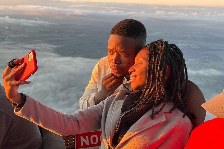 Hot Air Balloon Flights in Perth (Avon Valley) with breakfast