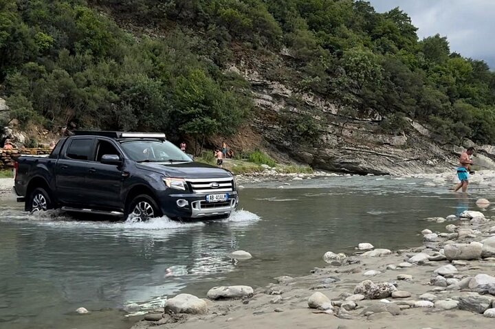 Sarande: Permet 4x4 Tour, Rafting and Thermal baths