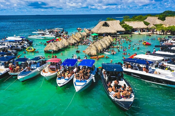 Cartagena 5 Island Hop Tour: Lunch, Snorkel, Beach Clubs, & More