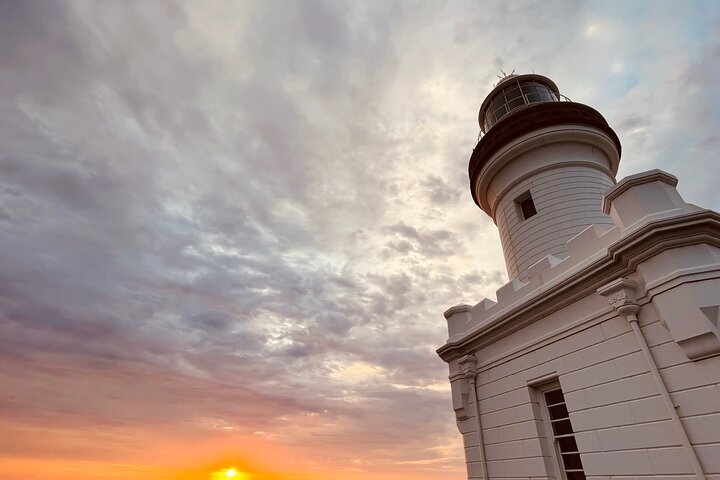 WANDER BYRON Guided Sunrise Tours to Cape Byron Lighthouse