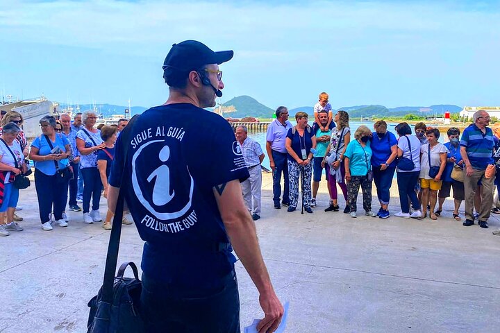 Tour of the Santoña marinera and its fishing port with tasting