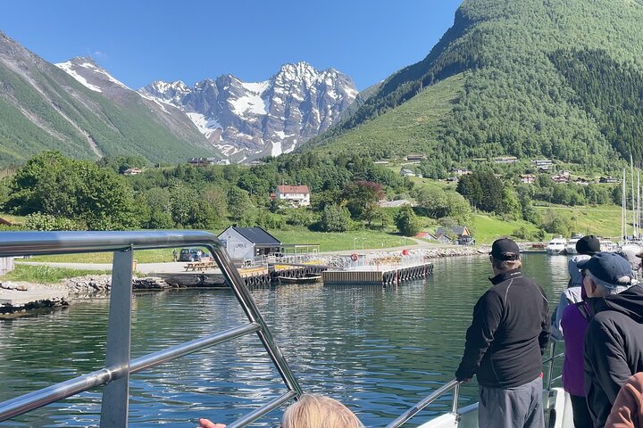 Hjørundfjord Fjord Tour Roundtrip from Ålesund