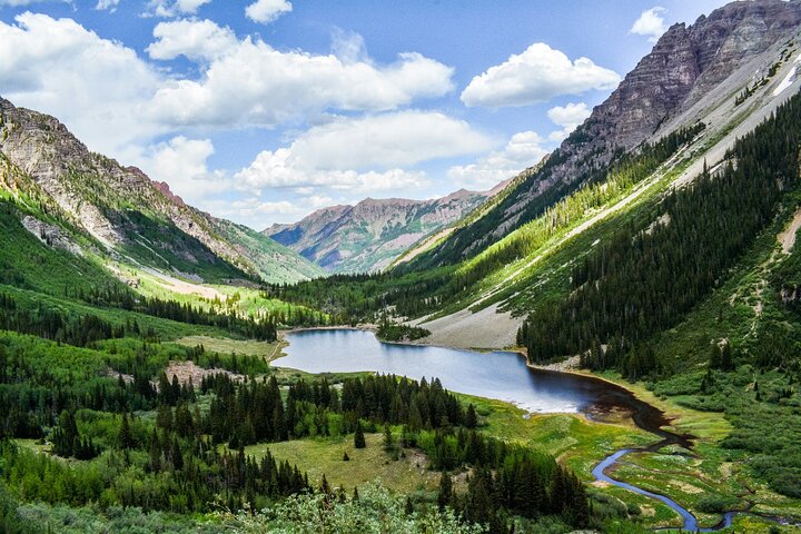 An Epic Scavenger Hunt: Aspen Get An “Altitude” Adjustment