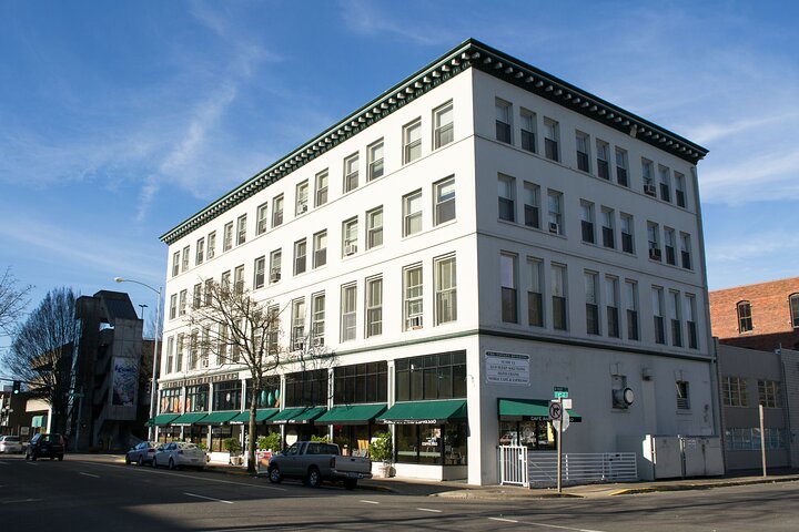 A Spectacular Scavenger Hunt: Electric Eugene