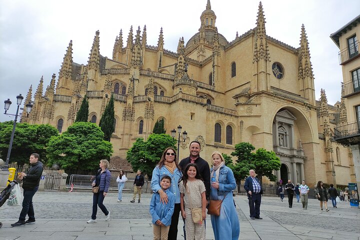 Segovia City Highlights Private Guided 3-Hour Tour