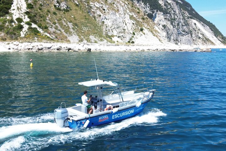 Numana : Boat rental for SHARED TOURS in GROUPS in the Conero