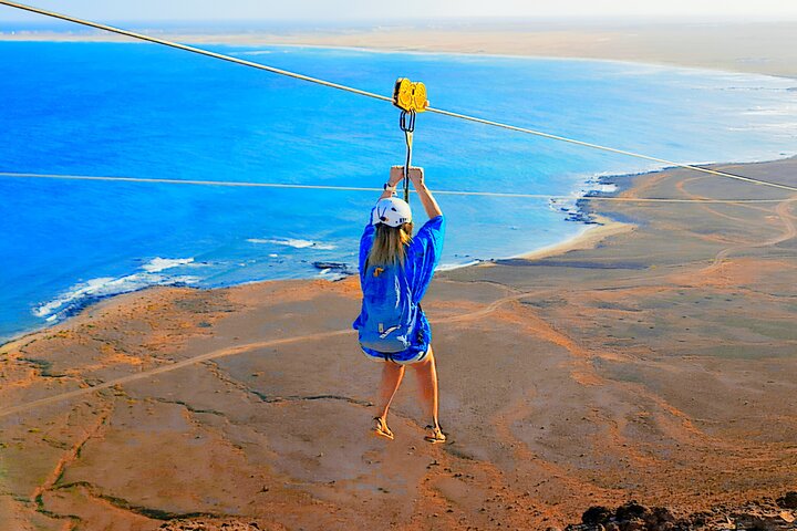 Complete Excursion and Flight on the Zipline Cabo Verde
