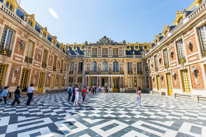 Versailles Guided Visit – Hotel Pickup, Meeting Point or None