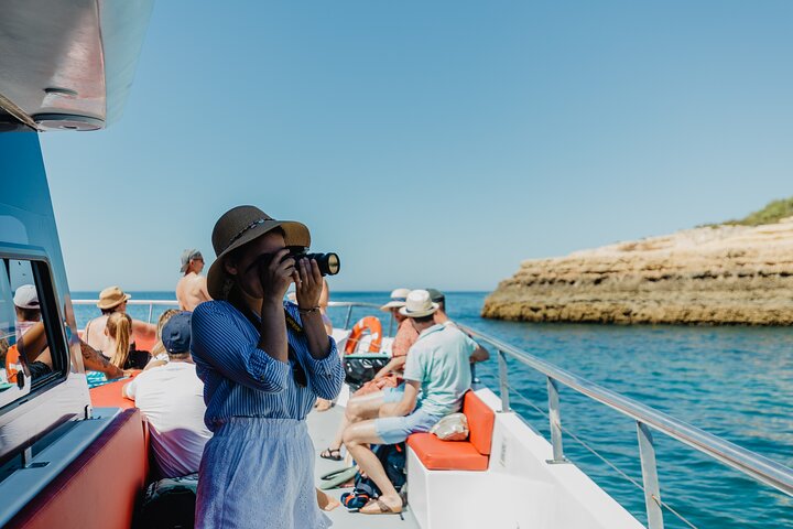 Caves and Coastline Cruise from Albufeira to Benagil