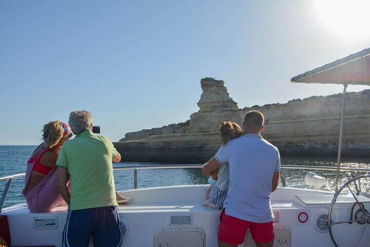 Caves and Coastline Cruise from Albufeira to Benagil