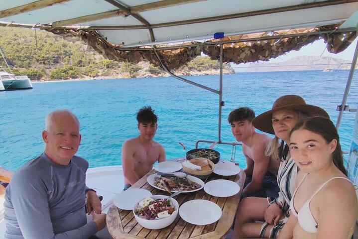 Half-Day Shared Fishing Experience in Hydra