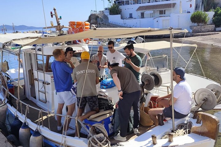 Half-Day Shared Fishing Experience in Hydra
