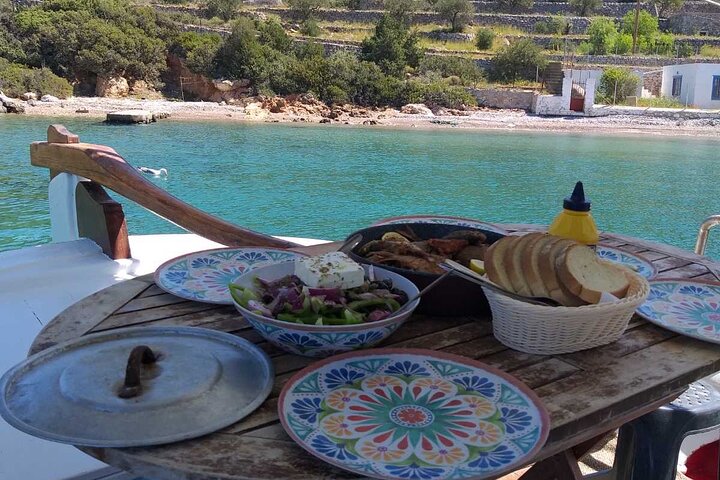 Half-Day Shared Fishing Experience in Hydra