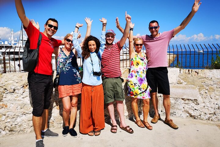 Antibes Walking Tour + little tasting