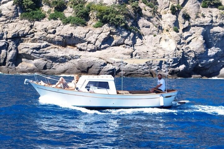Private boat tour in the Tigullio and in the Portofino area