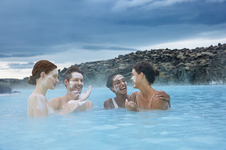 Blue Lagoon Admission with Mask, Drink, Transfers from Reykjavik