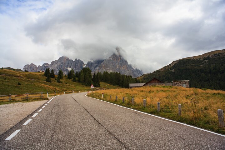 Private Hiking to the Three Peaks, Misurina and Braies da Cortina