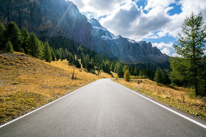 Private Hiking to the Three Peaks, Misurina and Braies da Cortina