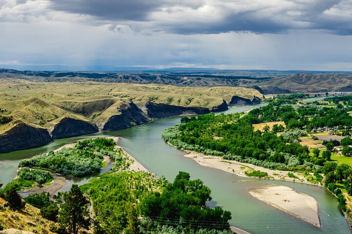Astonishing Scavenger Hunt: Bountiful Billings