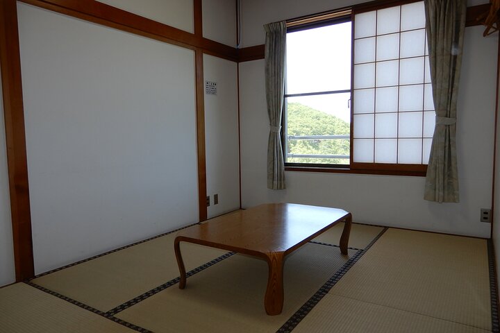 Three Mountains of Dewa staying at Mt. Yudonosan Sanrojo lodge